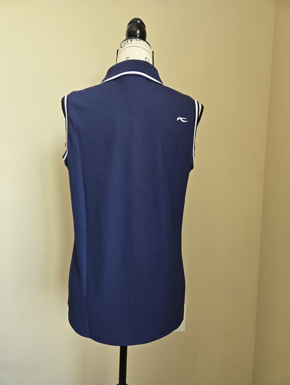 Kjus Sleeveless Polo Womens L V Neck Navy Blue Upf 50 Outdoor Golf - Picture 4 of 10